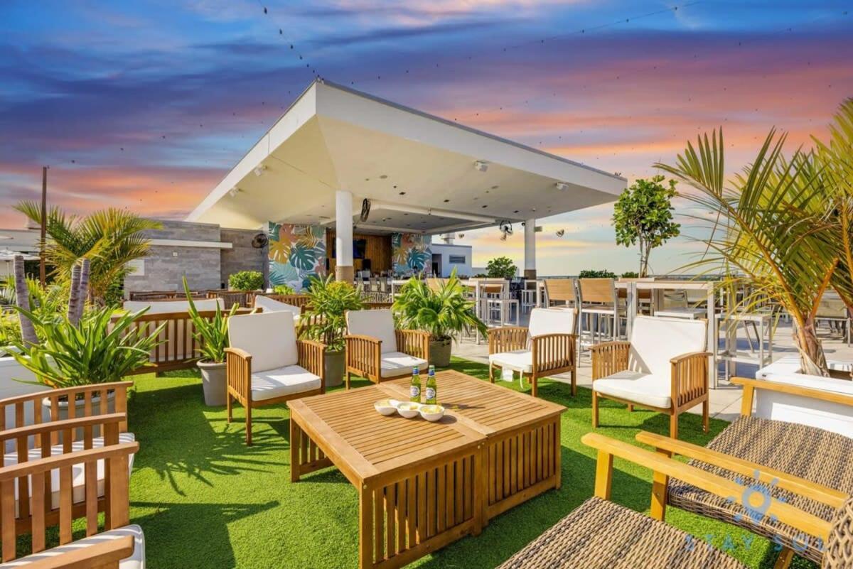 Near Beach - Rooftop Pool - Hot Tub - Broad-Walk Hollywood Kültér fotó